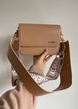 Женская сумка в стиле jacquemus кросс боди через плечо