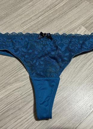 Трусики стринги с кружевом