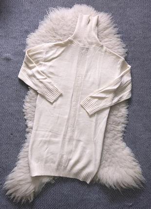 Вязанное платье -свитер молочное с горловиной горлом8 фото