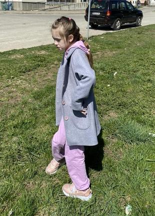 Детские розовые кроссовки