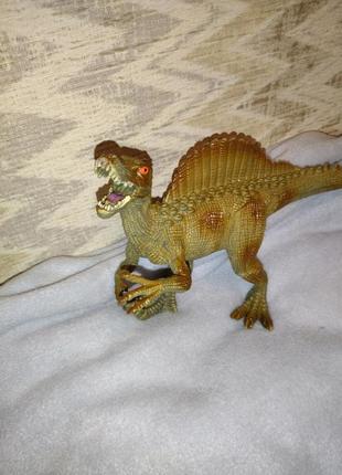 Качественный динозавр2 фото