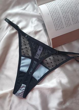 Трусики стринги