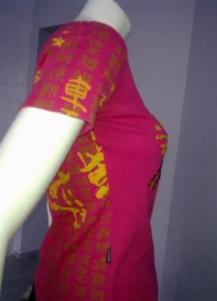 Moschino футболка яркая р 44-464 фото