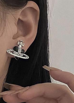 Сережки vivienne westwood