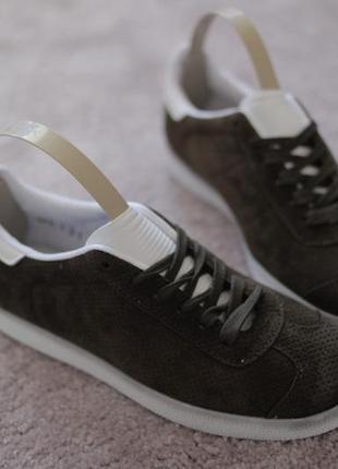 Весняні кеди