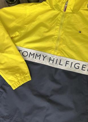 Ветровка томмы хилфигер. оригинал из сша tommy hilfiger2 фото