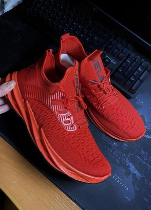 Jelex новые красные кроссовки мужские 44, 45 размер