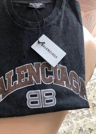 Футболка  в стиле баленсиага balenciaga2 фото