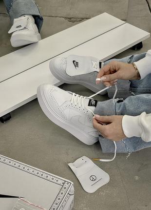 Нереальные женские кроссовки nike kwondo 1 g-dragon peaceminusone triple white белые4 фото