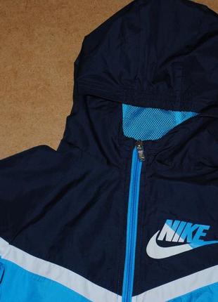Nike sportwear женская куртка ветровка5 фото
