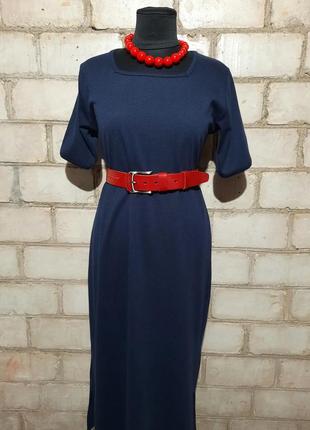 Базова сукня міді в рубчик