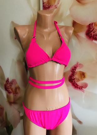 Красивый яркий купальник розовый раздельный 2 в 1