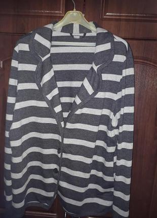 Модний піджак светр