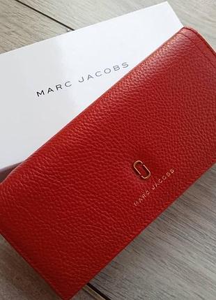 Кошелёк кожаный красный