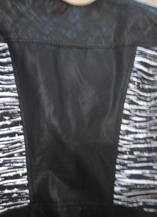 Стильная куртка косуха с вставками ткани, на подкладке, без дефектов крутая модель.9 фото