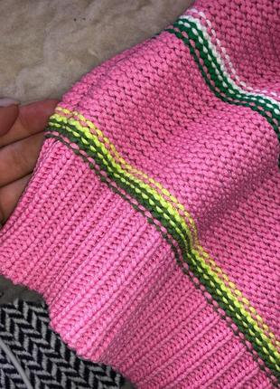 Оверсайз свитер вязаный кофта яркая розовая8 фото
