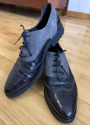 Женские кожаные туфли (оксфорды)