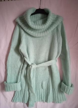 Красивый свитер мятного цвета.1 фото
