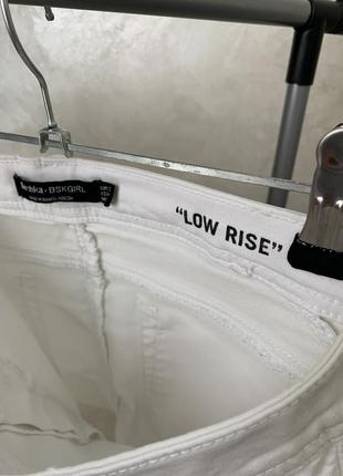 Білі скіні джинсі bershka bskgr| low rise6 фото