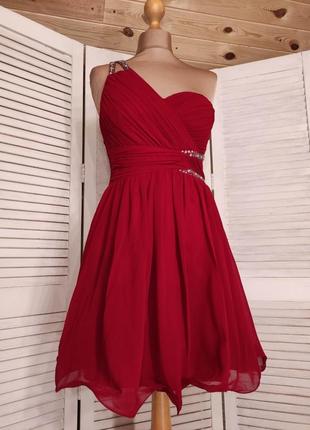 Шикарное красное платье2 фото