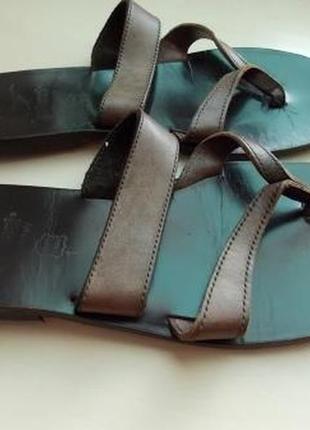 Стильні шкіряні шльопанці gallucci р-р35 італія.розпродаж!!!