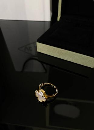 Брендовое кольцо 4