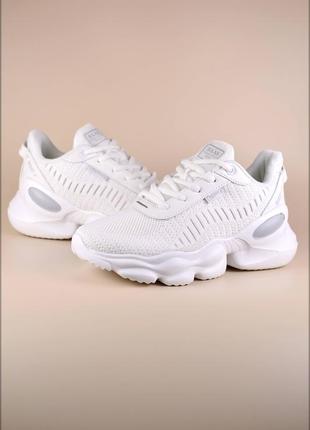 Женские кроссовки bs-x boost white1 фото