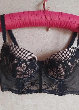 Бюстгальтер,бюстье