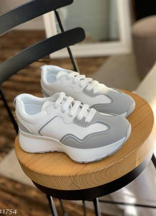 Кросівки=stilli=
колір: white+grey, екошкіра