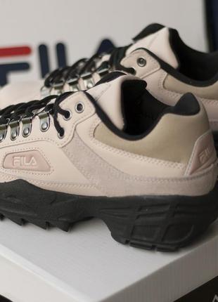 Кроссовки fila trailruptor ( fila disruptor) оригинал — цена 1750 грн в  каталоге Кроссовки ✓ Купить женские вещи по доступной цене на Шафе |  Украина #22766639