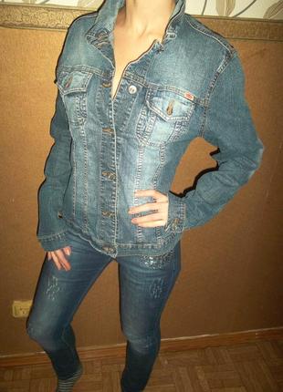 Шикарная джинсовая куртка италия4 фото