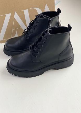 Ботинки сапоги zara