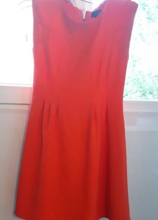 Очень красивое нежное платье от  topshop