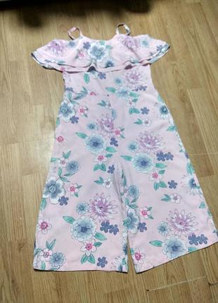 Летний комбинезон ромпер розовый в цветочный принт с рюшами и кюлотами