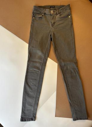 Серые джинсы massimo dutti размер eur 34