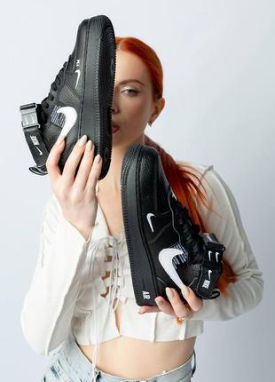 Унисекс кроссовки nike air force mid utility all black white