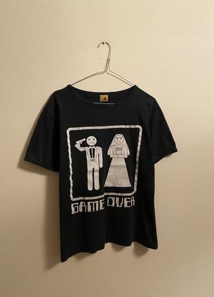 T-shirt game over