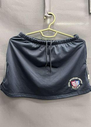 Фирменная спортивная юбка -шорты - темно синего цвета.