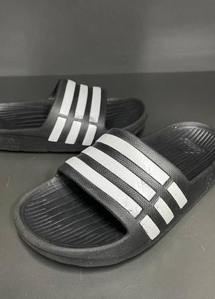 Шлепанцы adidas