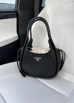 Сумка prada черная кожаная6 фото