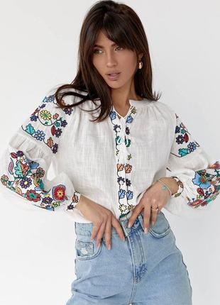 Блуза вышиванка с цветочным принтом рубашка вышита1 фото