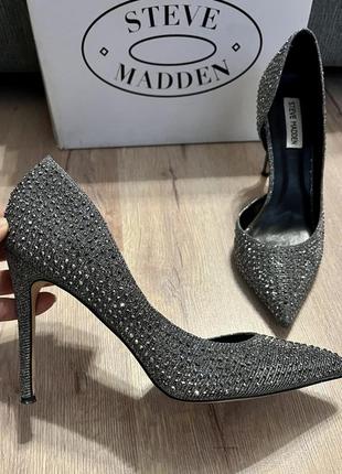 Невероятные нарядные туфельки steve madden