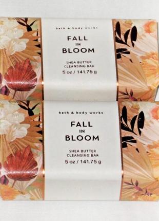 Мыло твердое bath and body works fall in bloom bar soap2 фото