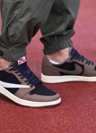 Мужские кроссовки nike medium air jordan retro 1 low x travis scott