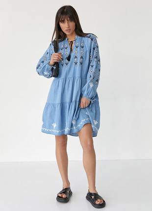 Вільне плаття-вишиванка з оборками — блакитний колір, s (є розміри)