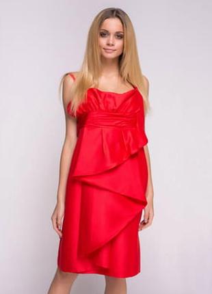 Красивейшее платье красное с воланом