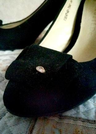 Класичні чорні замшеві туфлі2 фото