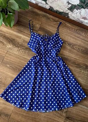 Сукня в горошок