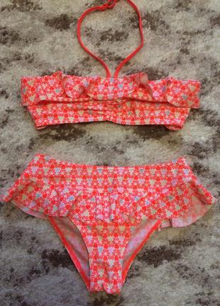 Фірмовий яскравий купальник tribord з рюшами,оригінальний купальник