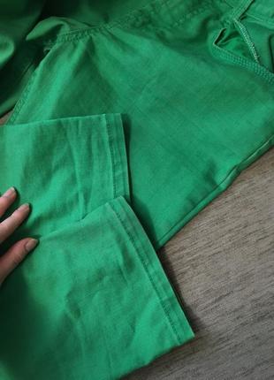 Зеленые стильные джинсы united colors of benetton4 фото